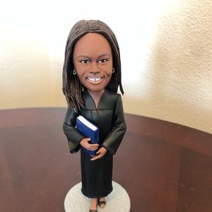 Meet your Posher, Tierra